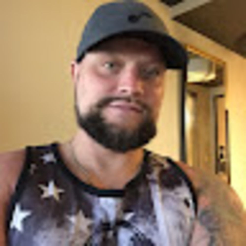 Meet your Posher, Quinton